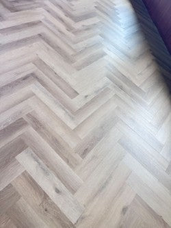 LVT - SPC Herringbone - Honey Oak (1.5sqm per box)